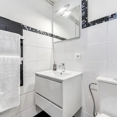 Les Couleurs Du Monde ! Parking Et Balcon Lejlighed Carcassonne