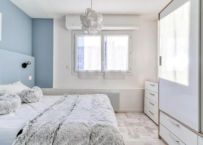 Apartamento Les Couleurs Du Monde ! Parking Et Balcon *